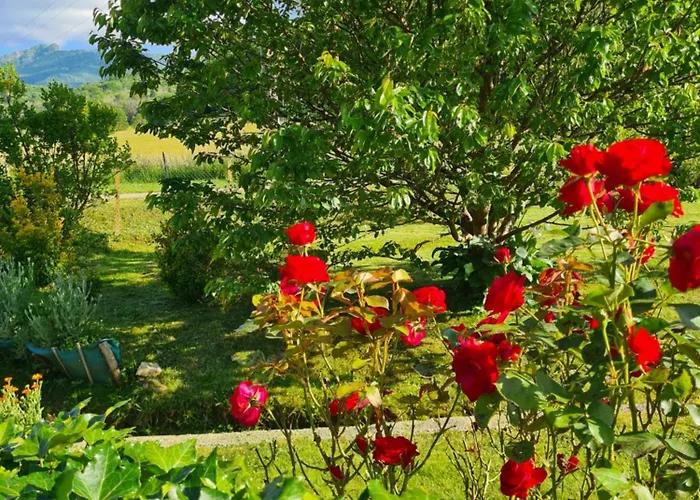 Feriehus Maison Des 2 Grottes